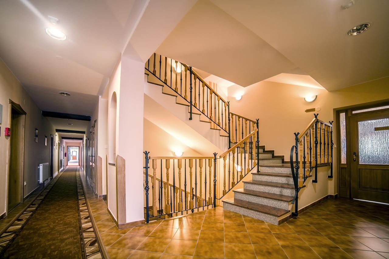 Hotel Tri Vezicky Střítež Extérieur photo